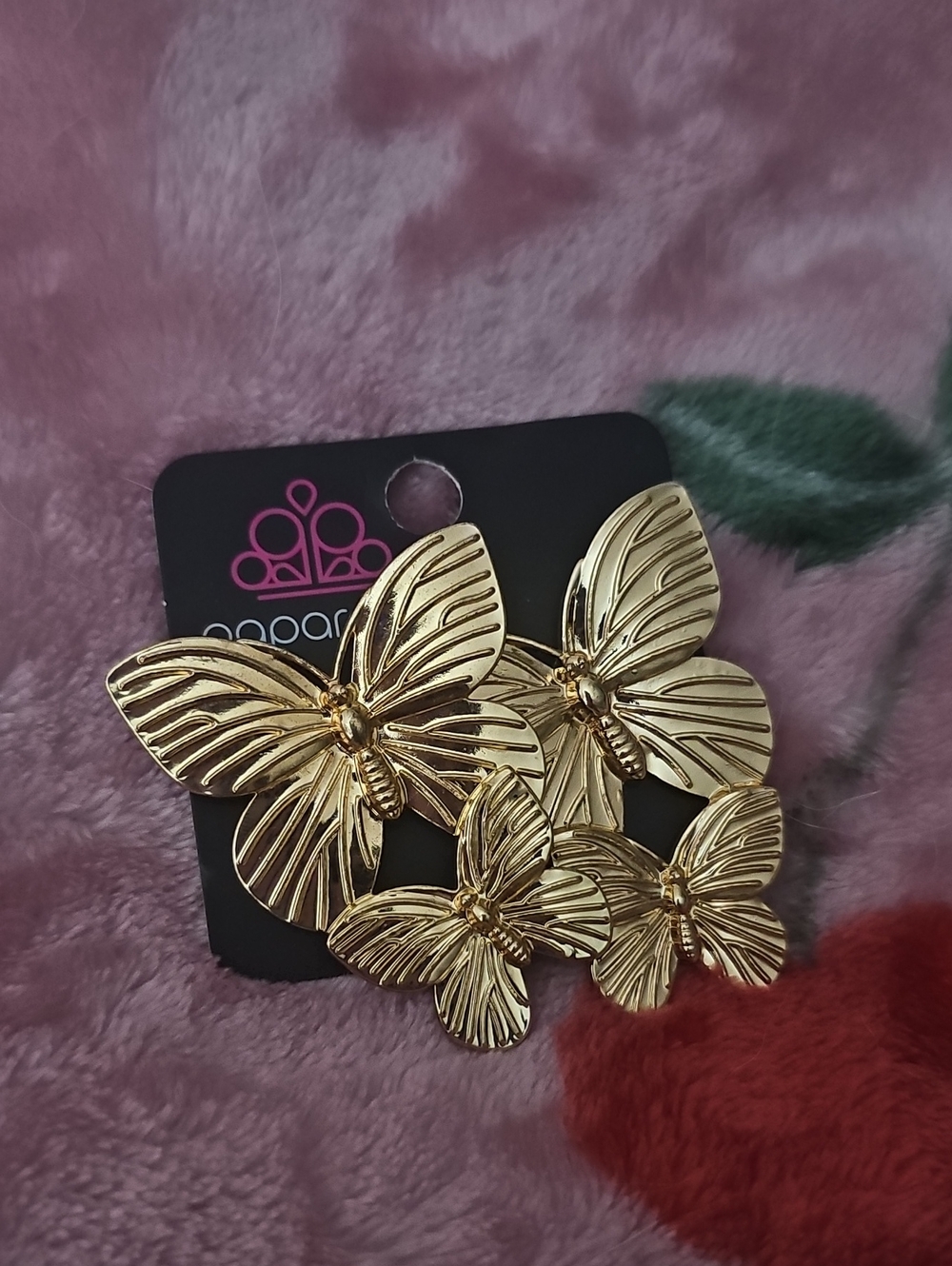 paparazzi Shiny Gold Butterfly Cluster Earrings